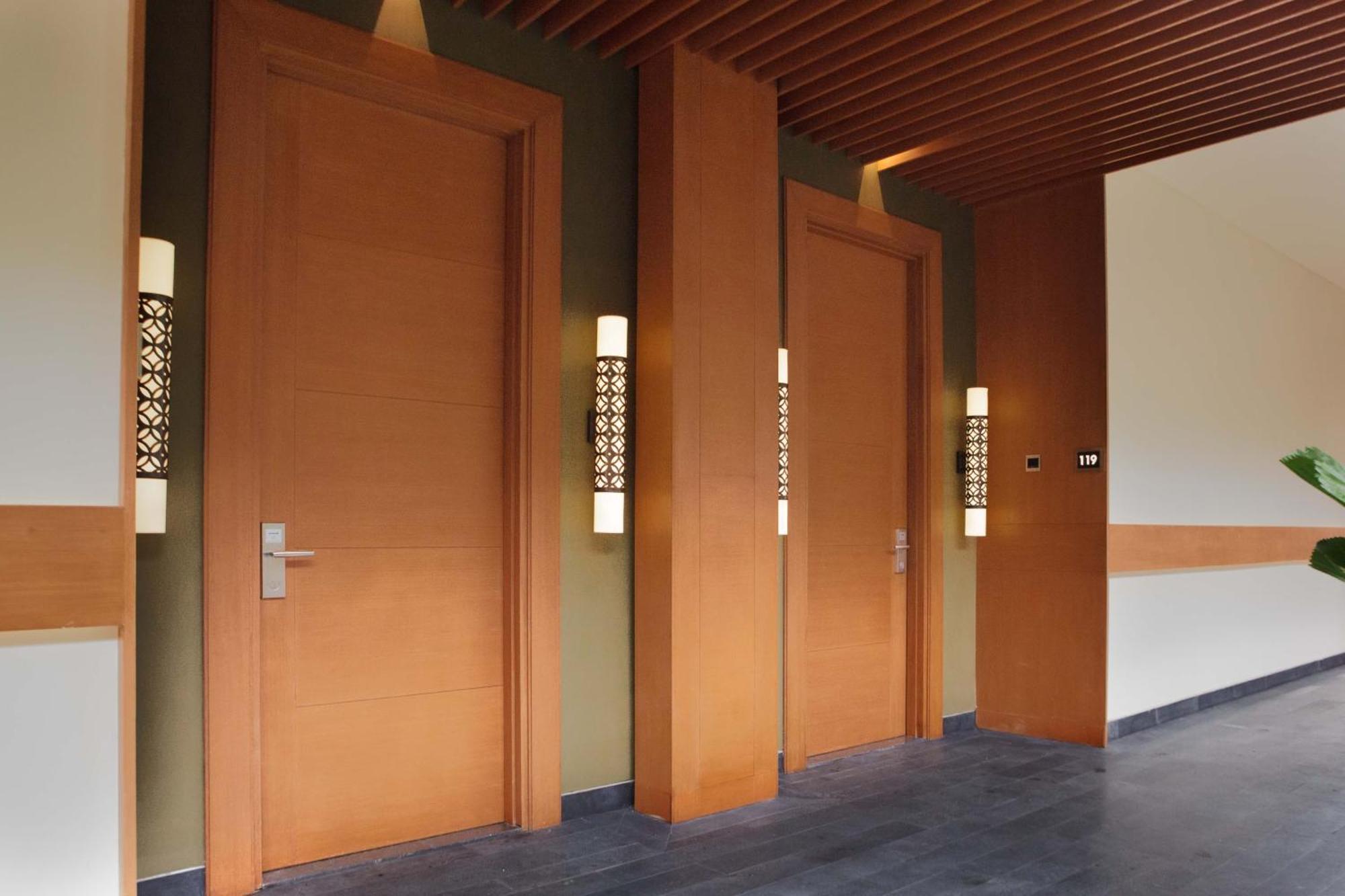Sangria Resort And Spa Lembang Exterior foto